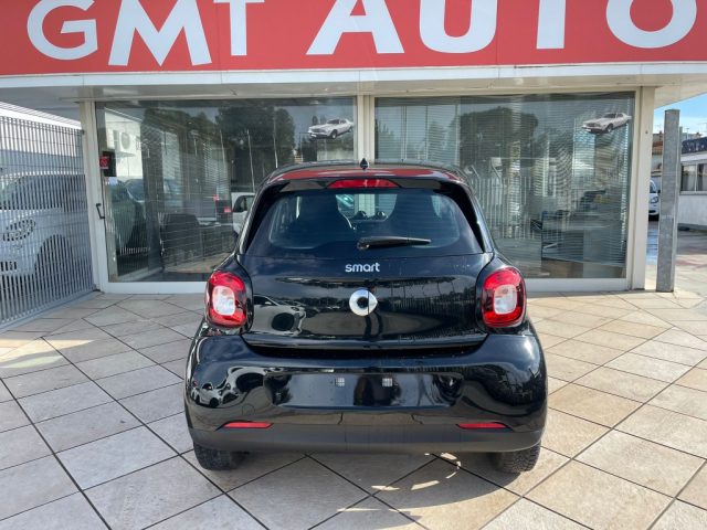 SMART ForFour 1.0 71CV  NEOPATENTATI CERCHI IN LEGA PASSION Immagine 3