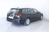 VOLKSWAGEN Passat Variant 2.0 TDI SCR EVO DSG Business Fari LED