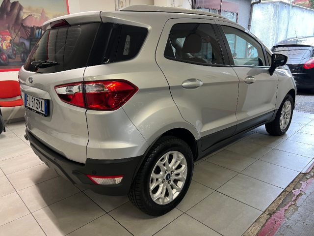 FORD EcoSport 1.5 110 CV Titanium cambio automatico Immagine 4