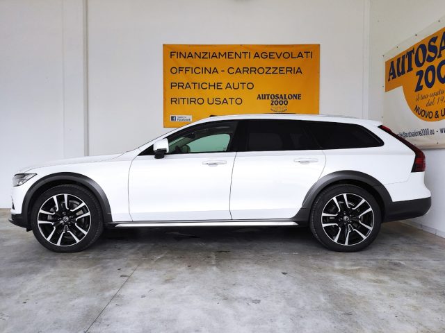 VOLVO V90 Cross Country D5 AWD Geartronic Business Pro Line TETTO/AUDIO Immagine 2