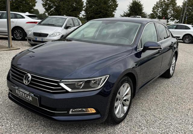 VOLKSWAGEN Passat 1.6 TDI Comfortline BlueMotion Technology Immagine 1