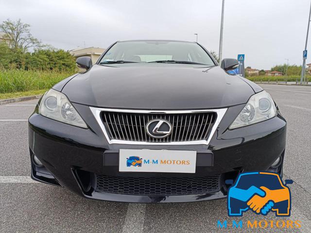 LEXUS IS 200 d Immagine 1