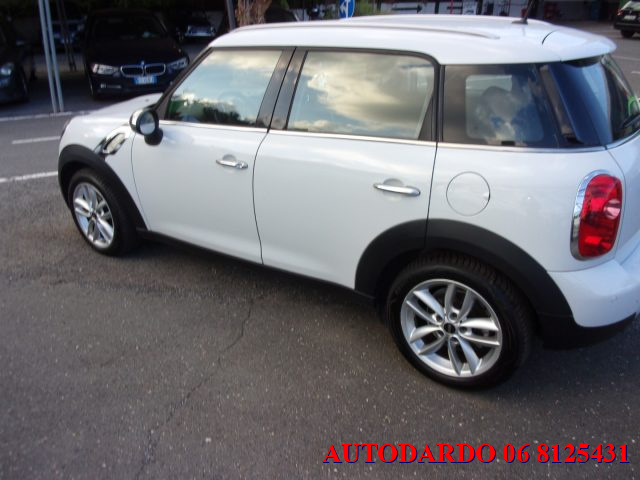 MINI Countryman Mini Cooper D Countryman Automatica Immagine 3