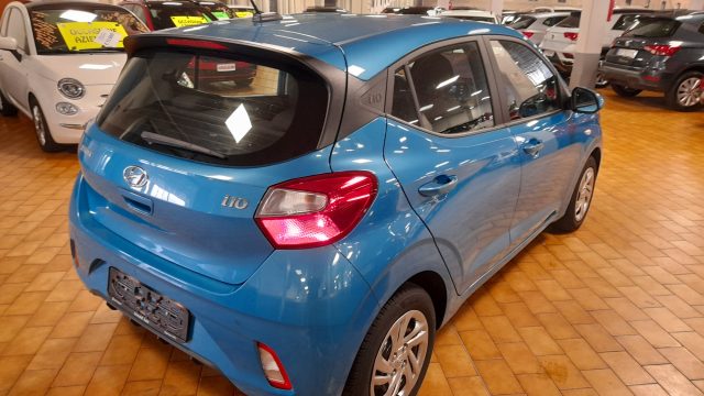 HYUNDAI i10 1.0 MPI Immagine 4