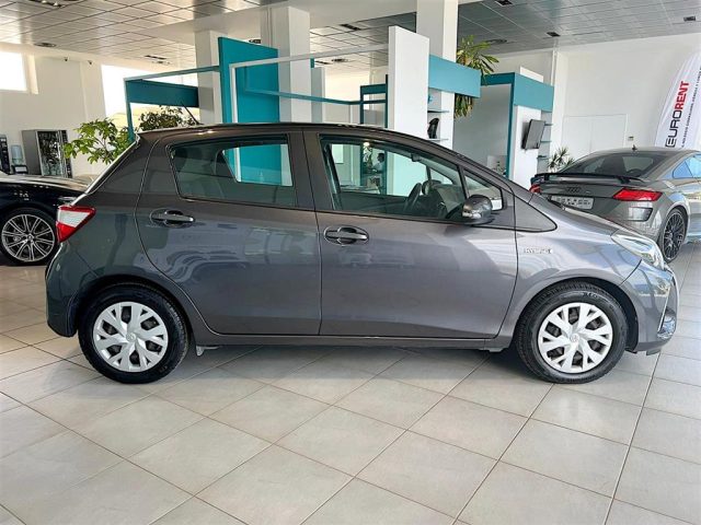 TOYOTA Yaris 1.5 Hybrid Active Immagine 4