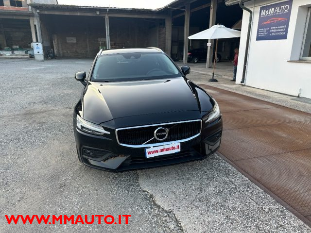 VOLVO V60 B4 (d) Geartronic R-Design NAVIG!!!!! Immagine 1