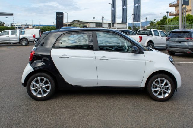 SMART ForFour 70 1.0 Passion Immagine 3