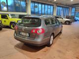 VOLKSWAGEN Passat 2.0 TDI DPF 4mot. Var. Highline 4X4