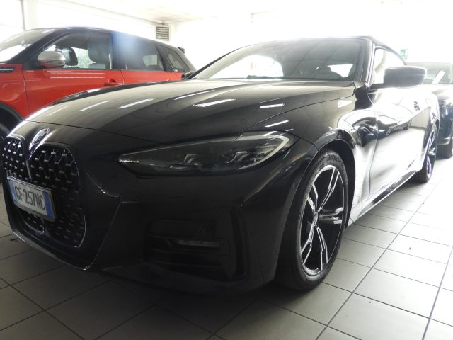 BMW 420 d 48V Cabrio Msport Immagine 0