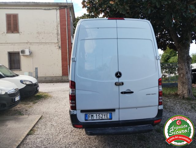 MERCEDES-BENZ Sprinter  F45/35 316 NGT TA L3-H2 Furgone Executive Immagine 3