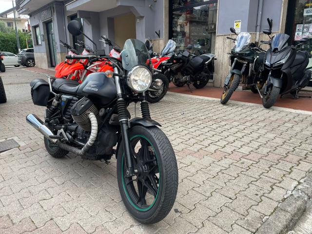 MOTO GUZZI V7 v7 Immagine 1