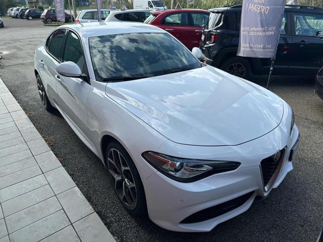 ALFA ROMEO Giulia 2.2 Turbodiesel 210 CV AT8 AWD Q4 Veloce Ti Immagine 3