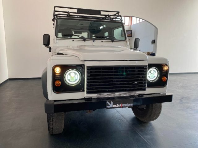 LAND ROVER Defender 90 2.2 TD4 N1 Immagine 3