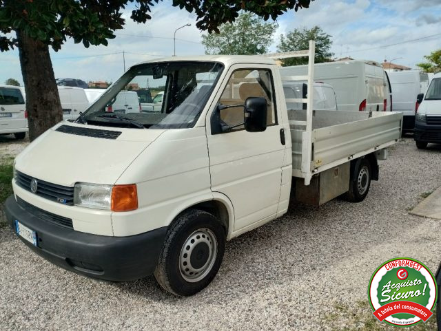 VOLKSWAGEN Transporter Transp. 2.5 TDI/88CV CASSONATO FISSO Immagine 1