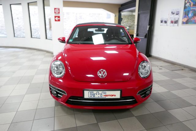 VOLKSWAGEN Maggiolino Cabrio 1.2 TSI DSG Sound Ed. BlueMotion Technology Immagine 1