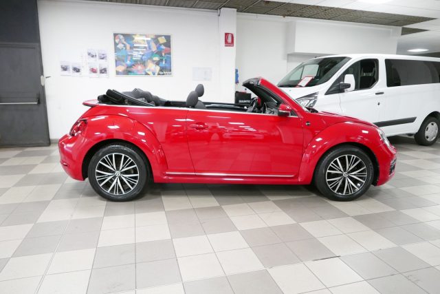 VOLKSWAGEN Maggiolino Cabrio 1.2 TSI DSG Sound Ed. BlueMotion Technology Immagine 2