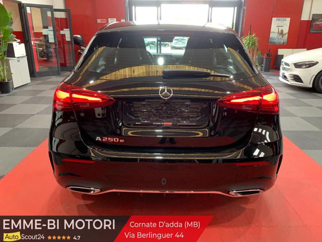 MERCEDES-BENZ A 250 e Automatic Plug-in hybrid AMG Line Premium TETTO Immagine 4