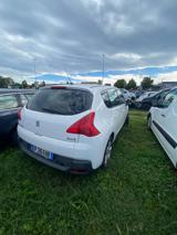 PEUGEOT 3008 1.6 HDi 112CV Business