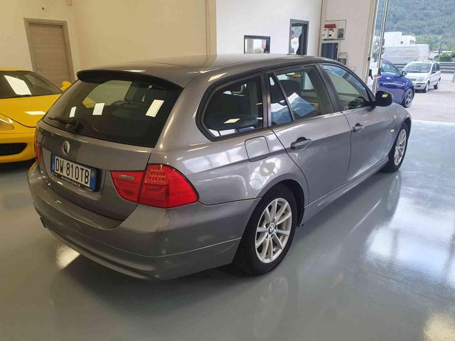 BMW 318 d cat Touring Immagine 3