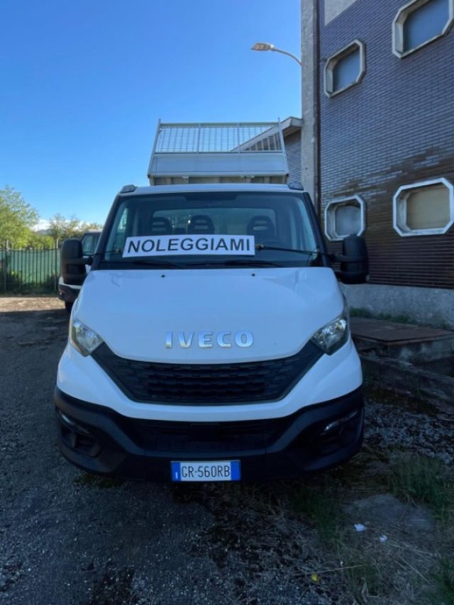 IVECO 35C16H  3.0 P.3750 RIBALTABILE POSTERIORE Immagine 1