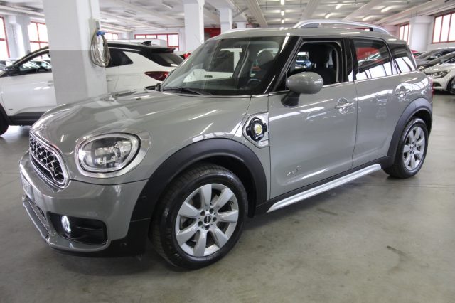 MINI Countryman 1.5 Cooper SE Business Countryman ALL4 Automatica Immagine 1