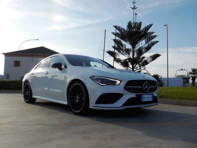 MERCEDES-BENZ CLA 180 d Automatic Premium Immagine 0