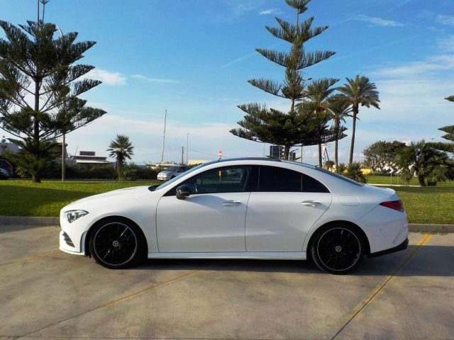 MERCEDES-BENZ CLA 180 d Automatic Premium Immagine 1