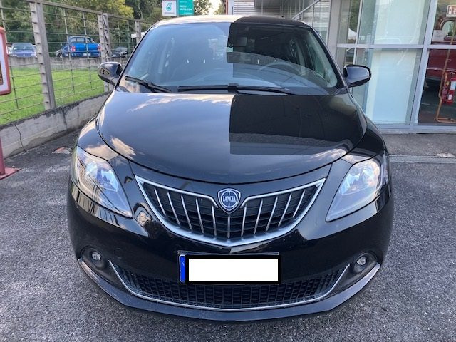 LANCIA Ypsilon 1.0 FireFly 5 porte S&S Hybrid Ecochic Gold Immagine 0