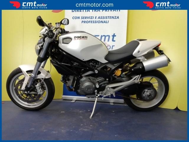 DUCATI Monster 1100 Garantita e Finanziabile Immagine 2