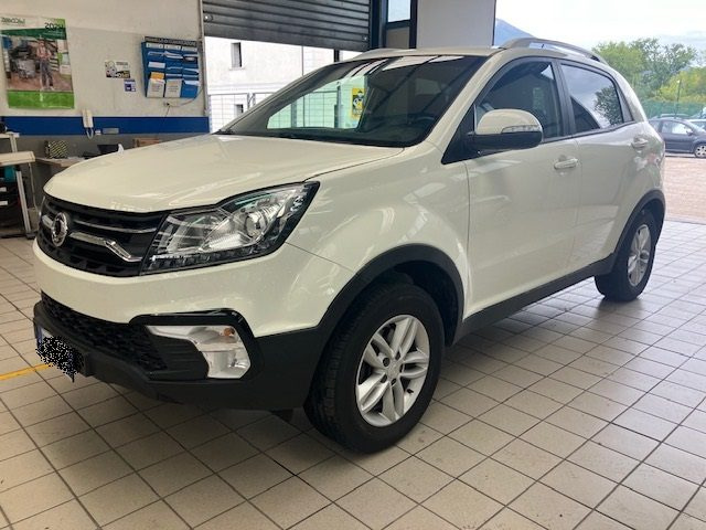 SSANGYONG Korando 2.0 2WD MT GPL Limited Immagine 1