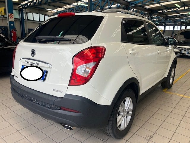 SSANGYONG Korando 2.0 2WD MT GPL Limited Immagine 4