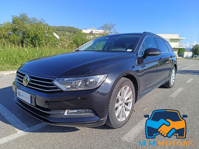 VOLKSWAGEN Passat Variant 2.0 TDI DSG Business BlueMotion Tech Immagine 0