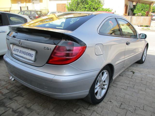 MERCEDES-BENZ C 220 CDI cat coupé Classic Immagine 4