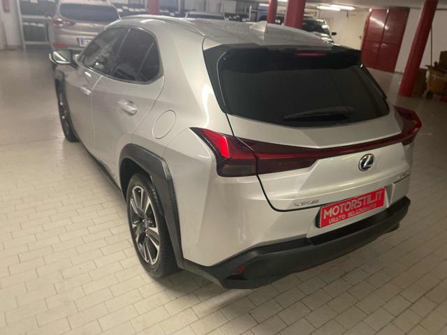 LEXUS UX Full Electric UX Hybrid Premium Immagine 4