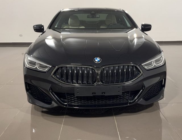 BMW 840 d xDrive Coupé Immagine 1