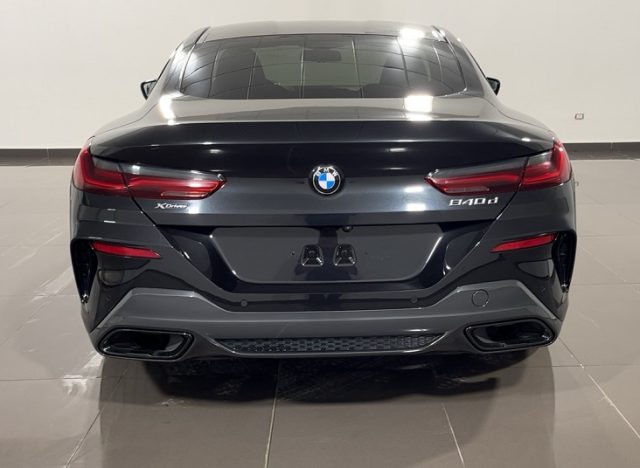 BMW 840 d xDrive Coupé Immagine 4