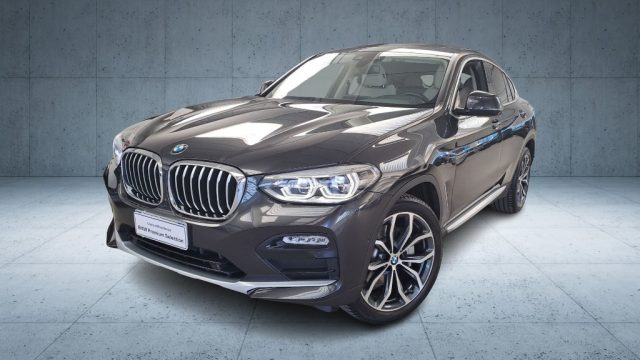 BMW X4 xDrive25d xLine Aut. + Tetto Immagine 0