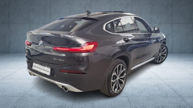 BMW X4 xDrive25d xLine Aut. + Tetto Immagine 3