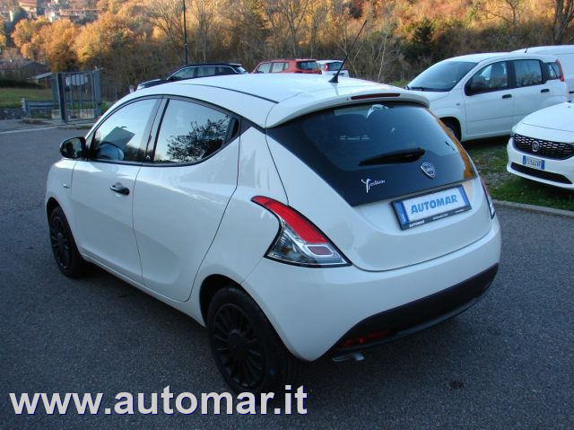 LANCIA Ypsilon 1.2 69 CV 5 porte Elefantino Blu Immagine 3