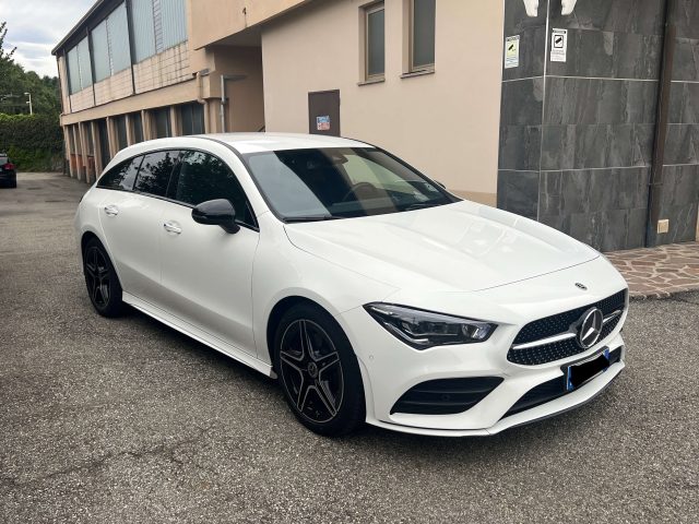 MERCEDES-BENZ CLA 200 CLA Shooting Brake 200 d Premium auto Immagine 1