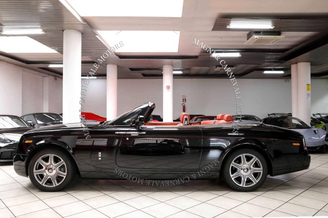 ROLLS-ROYCE Phantom Drophead COUPÉ|SPORT EXHAUST|TV TUNER|21"RIMS|CAMERA| Immagine 3