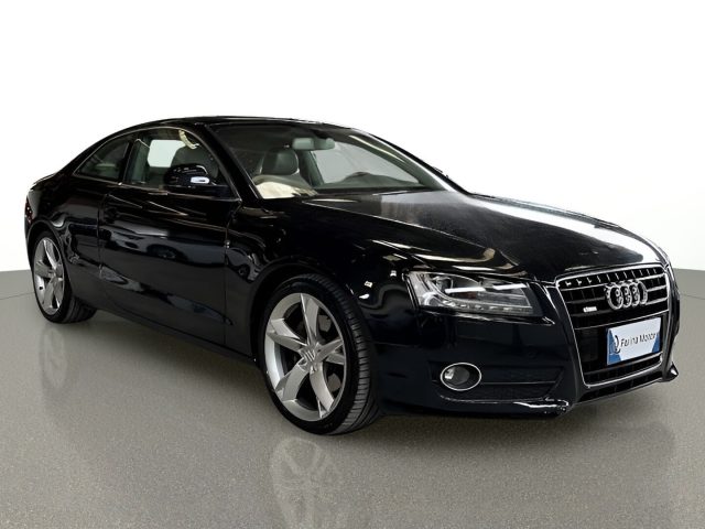 AUDI A5 2.7 TDI FAP auto S-Line - Cruise - Nav. - Blueth. Immagine 2