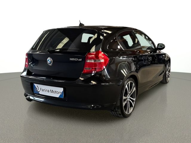 BMW 120 d cat 3 porte - Clima auto - Navi - Fendinebbia Immagine 4