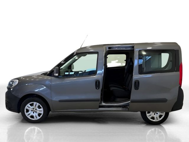 FIAT Doblo 1.3 MJT N1 - UNIP. - NEOP. - Clima - Bluetooth Immagine 3