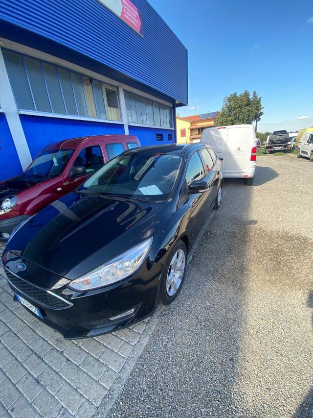 FORD Focus 1.0 EcoBoost 100 CV Start&Stop SW Plus Immagine 1