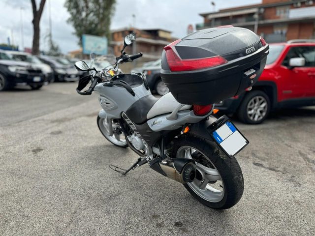 BMW F 650 CS Immagine 3