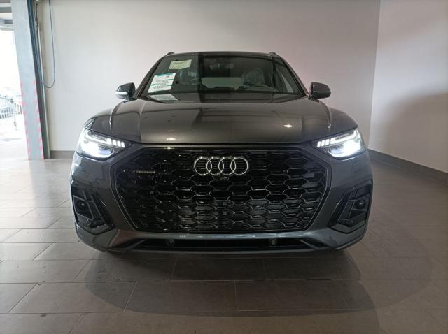 AUDI Q5 SPB 40 TDI quattro S tronic S line Immagine 2