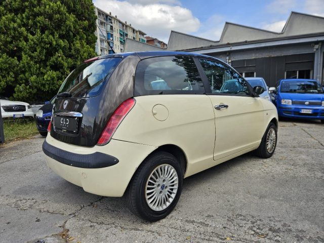 LANCIA Ypsilon 1.2  NEOPATENTI Immagine 1