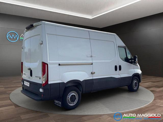 IVECO Daily 35S12V 2.3 HPT PM-TN Furgone L2H2 Immagine 4