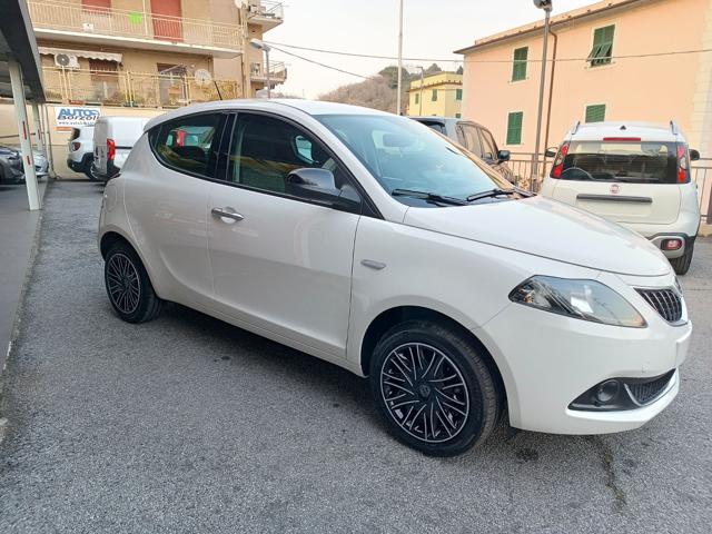 LANCIA Ypsilon 1.0 Hybrid SilverPlus - KM.ZERO - PRONTA CONSEGNA Immagine 2